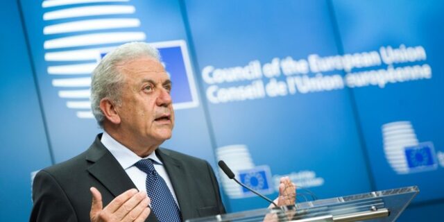 Αβραμόπουλος: Συνεργασία με το Πεκίνο για την αντιμετώπιση της λαθρομετανάστευσης