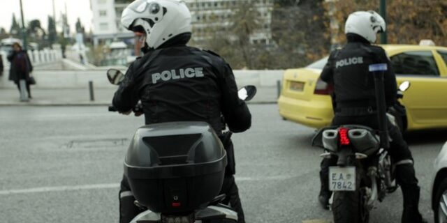 Θύμα ξυλοδαρμού ο διευθυντής του δεύτερου Τελωνείου Πειραιά