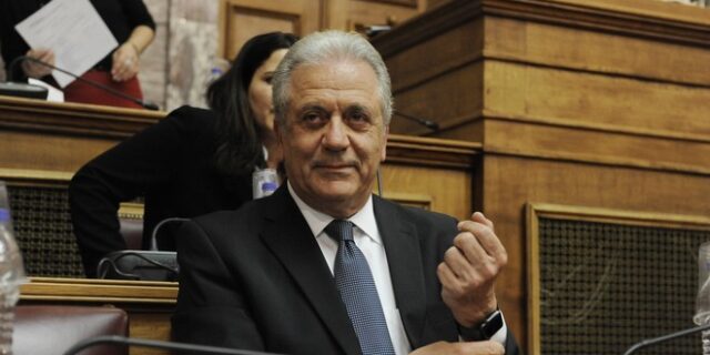 Μήνυμα Αβραμόπουλου για ταχεία ολοκλήρωση της αξιολόγησης