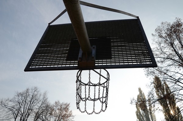 Ασελγούσε σε 12χρονους που έπαιζαν μπάσκετ στο πάρκο της γειτονιάς