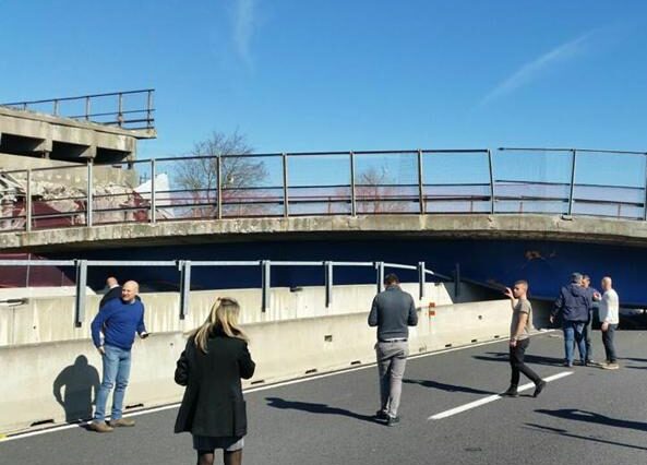 Τραγωδία στην Ιταλία: Κατέρρευσε οδογέφυρα σε αυτοκινητόδρομο