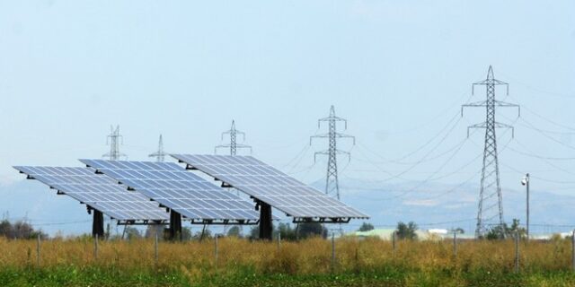 Εξώδικο ΔΕΗ σε παραγωγούς ενέργειας από φωτοβολταϊκά