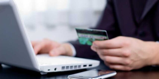 Ο μισός πληθυσμός της Γης θα χρησιμοποιεί digital banking μέχρι το 2021