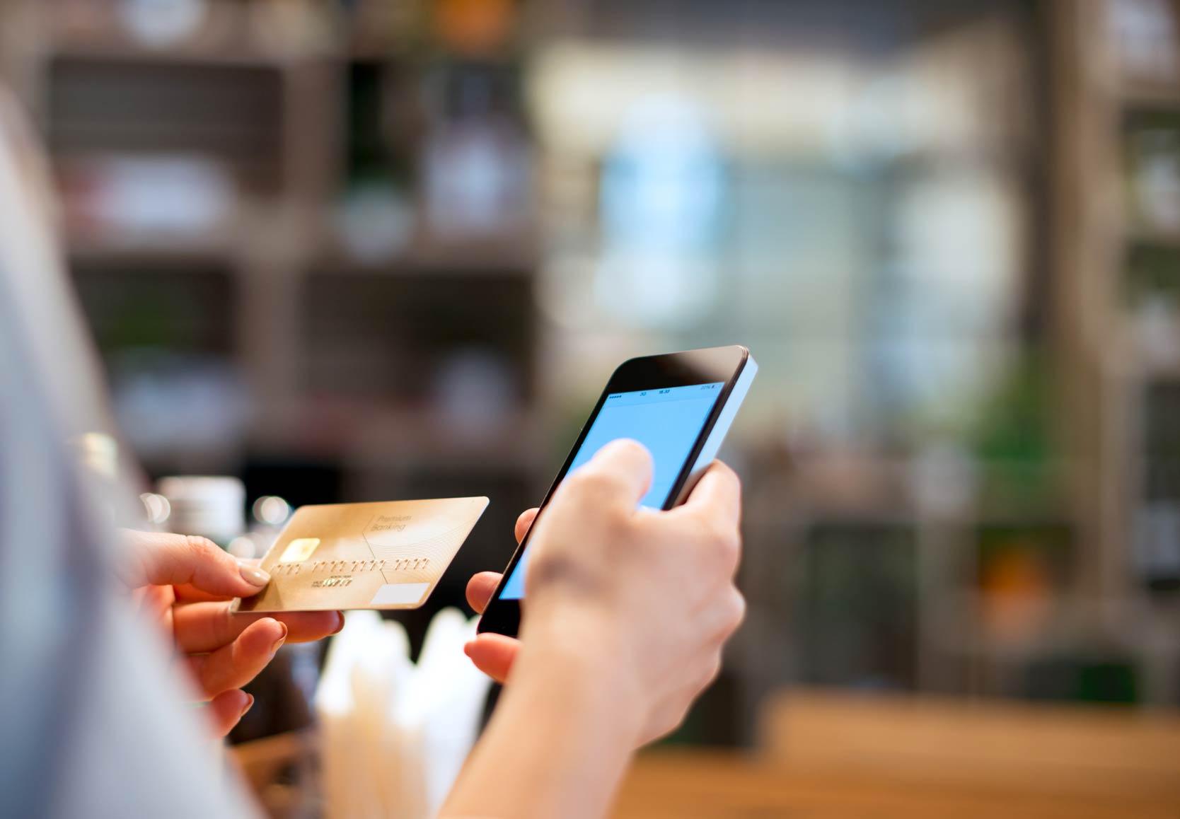 Τα ψηφιακά πορτοφόλια κερδίζουν τους καταναλωτές
