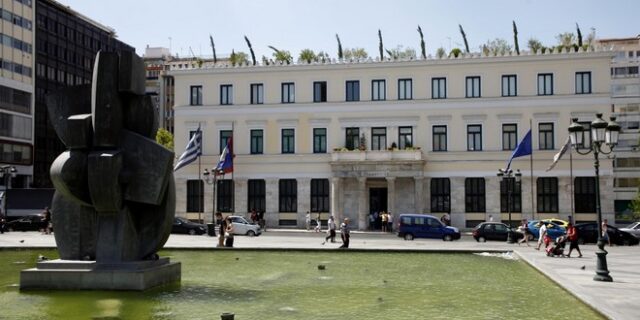 Δήμος Αθηναίων: Δεν γινόταν να μην αποσυρθεί το νομοσχέδιο για τα κατοικίδια