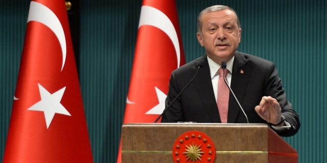 Επαναφορά της θανατικής ποινής μετά το δημοψήφισμα αναμένει ο Ερντογάν