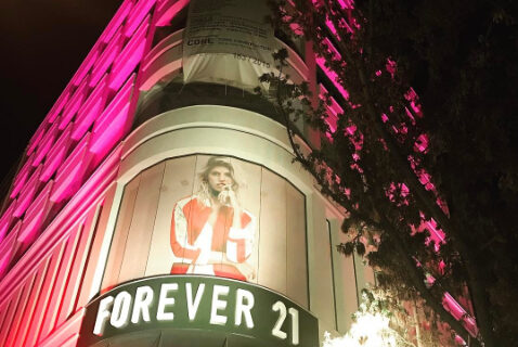 Forever 21: Γιατί από αύριο θα μιλάει όλη η Αθήνα για αυτά