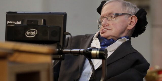 Χόκινγκ κατά Τραμπ: Δεν νιώθω πλέον ευπρόσδεκτος στις ΗΠΑ