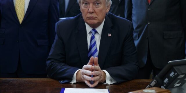 Ήττα για τον Τραμπ: Υποχρεώθηκε να αποσύρει το νομοσχέδιο για την υγεία