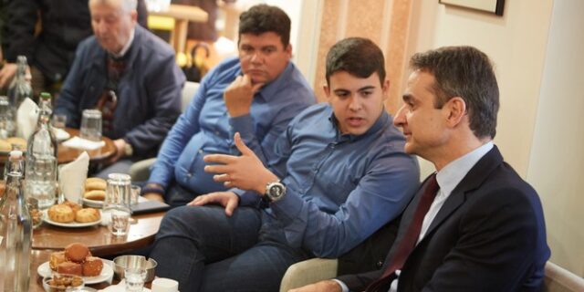 Μια μαντινάδα οδηγός ζωής για τον Κυριάκο Μητσοτάκη