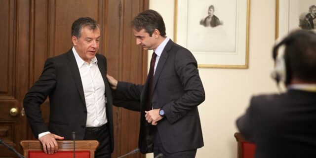 Την Τρίτη η συνάντηση Μητσοτάκη- Θεοδωράκη