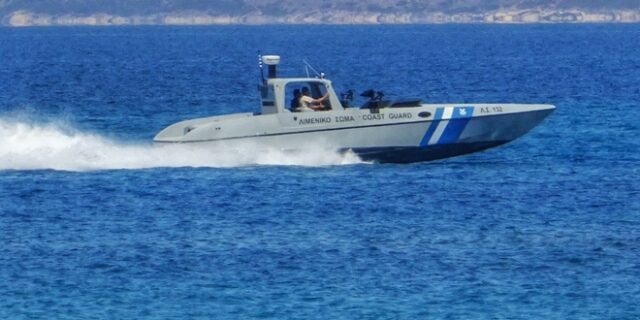 Διάσωση 15 προσφύγων στο Φαρμακονήσι