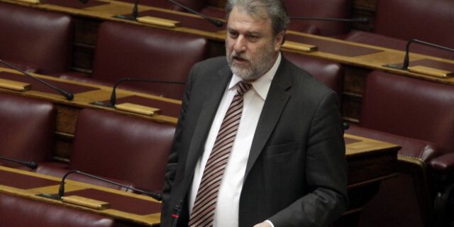 Ο Νότης Μαριάς ανακοίνωσε την ίδρυση κόμματος