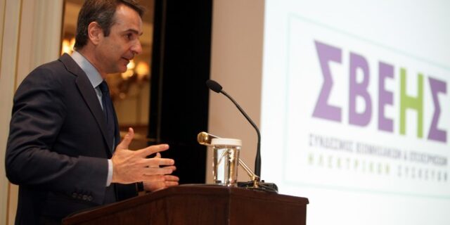Μητσοτάκης: Κεντρική πολιτική επιλογή μας η μείωση των φόρων