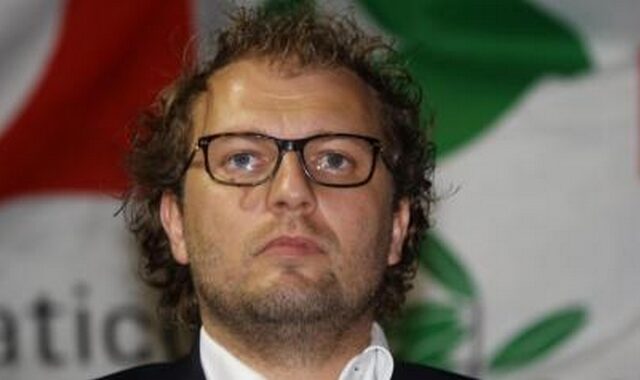 Ιταλία: Στο ‘στόχαστρο’ των εισαγγελέων ο υπουργός Αθλητισμού για παράνομες εργολαβίες