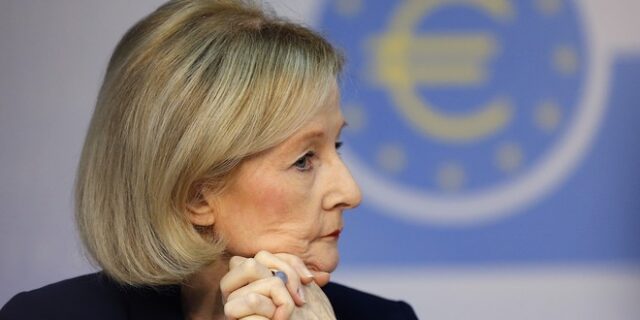Νουί προς τράπεζες: Συγχωνευθείτε διασυνοριακά