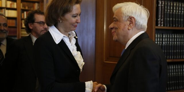 Παυλόπουλος: Η Ελλάδα πράττει στο ακέραιο το χρέος της και στο προσφυγικό