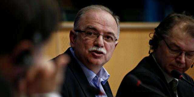 Η μαντινάδα του Παπαδημούλη στον Μητσοτάκη