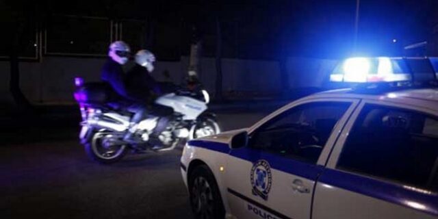 Συλλήψεις παρκαδόρων και υπευθύνων νυχτερινών κέντρων για παράνομη στάθμευση
