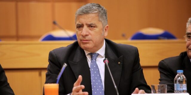 Κάλεσμα Πατούλη σε Σκουρλέτη να προσέλθει στο διάλογο
