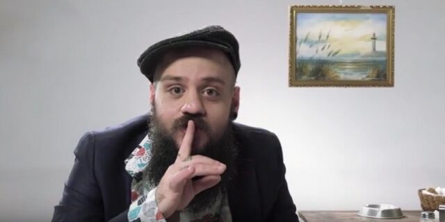 Το Ποτάμι κλείνει τρία χρόνια και γιορτάζει παρέα με τον ‘ψεκασμένο’