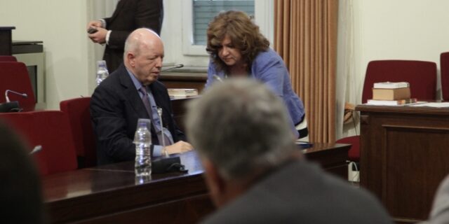 Φυλάκιση 30 μηνών με αναστολή στον Ψυχάρη