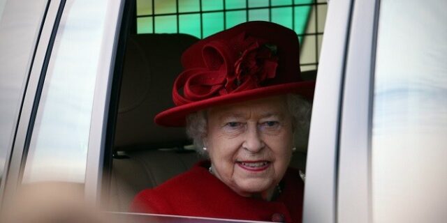 Δέκα άγνωστα πράγματα για τη ζωή της βασίλισσας Ελισάβετ