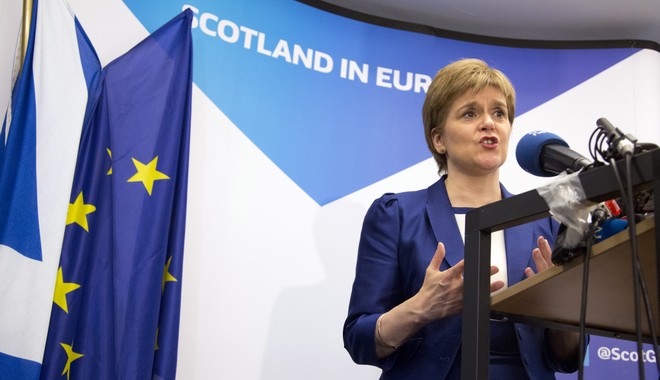 Η Σκωτία θα ζητήσει ξανά δημοψήφισμα