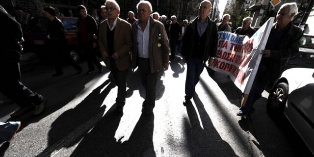 Εγκύκλιος με βελτιωτικές παρεμβάσεις για τις συντάξεις χηρείας