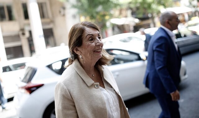 Χριστοδουλοπούλου: Δεν αποκλείω, ούτε προτείνω εκλογές ή δημοψήφισμα