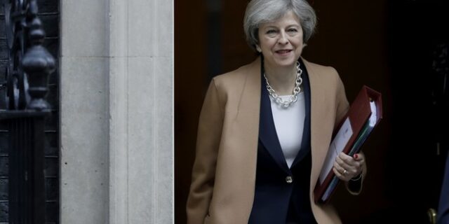 Περιοδείες της Μέι στο Ηνωμένο Βασίλειο για το Brexit