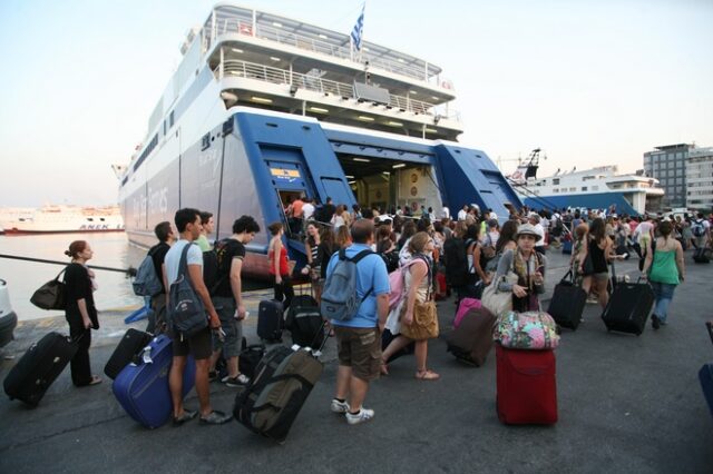 Die Welt: 70% πάνω ο ελληνικός τουρισμός το καλοκαίρι