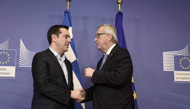 Γιούνκερ σε Τσίπρα: Το κοινωνικό κεκτημένο της ΕΕ εφαρμόζεται στην Ελλάδα