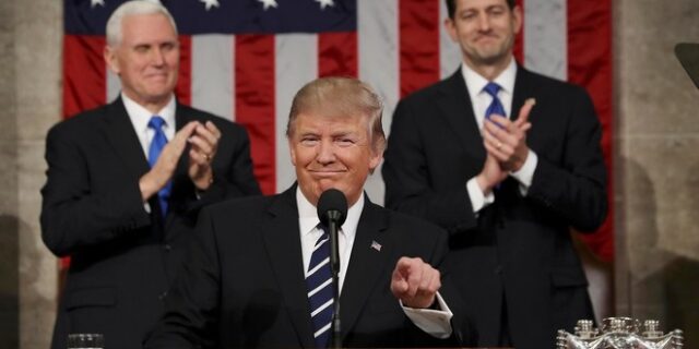 Τραμπ: Σύντομα το τείχος στα σύνορα με το Μεξικό