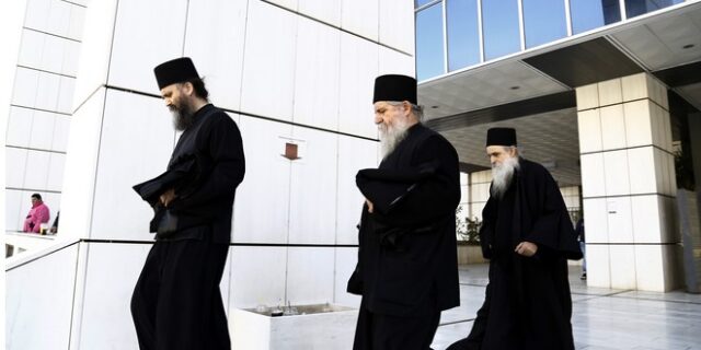 Αθώοι όλοι για την υπόθεση Βατοπεδίου