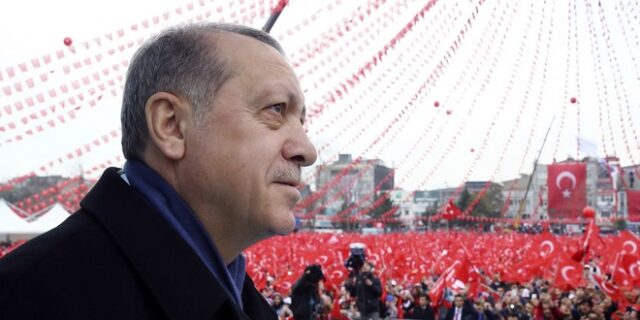 Χαν: Απομακρύνεται η ένταξη της Τουρκίας στην ΕΕ