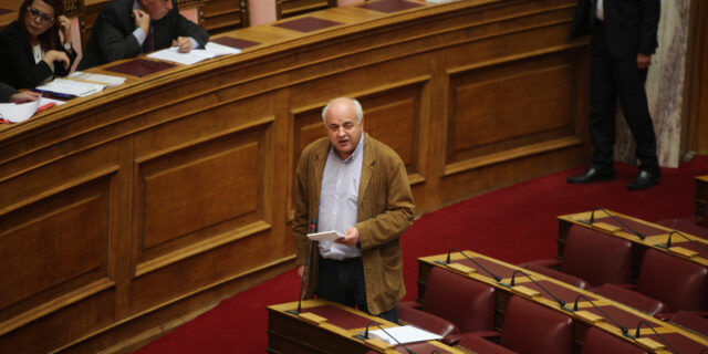 Καραθανασόπουλος: Το ΚΚΕ έχει καταθέσει συγκεκριμένη πρόταση για τα κόκκινα δάνεια