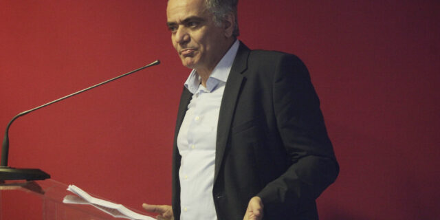 Ο σιωπηλός Σκουρλέτης