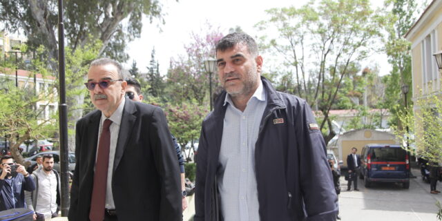 Ο Βαξεβάνης παρουσιάστηκε στο ΑΤ Καλλιθέας