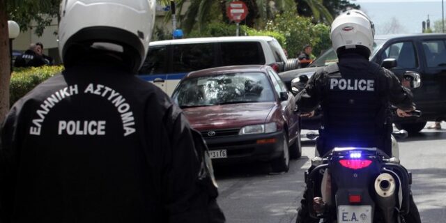 Συνελήφθη μετά από επέμβαση της ΕΚΑΜ ο ταμπουρωμένος στον Άγιο Δημήτριο