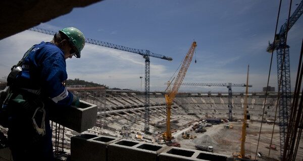 Πρόστιμο-μαμούθ σε κατασκευαστική εταιρεία