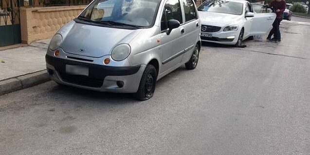 Δάσος Χαΐδαρίου: Τρύπησαν τα λάστιχα τουλάχιστον 40 αυτοκινήτων