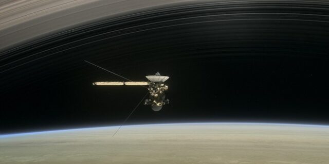 Τέλος εποχής για το Cassini. Αυτοκτόνησε πέφτοντας στον Κρόνο