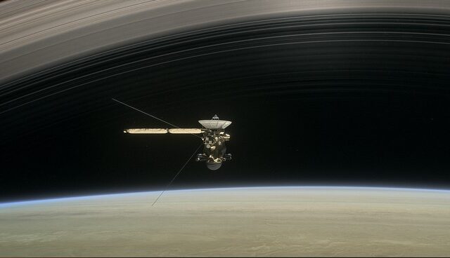 Τέλος εποχής για το Cassini. Αυτοκτόνησε πέφτοντας στον Κρόνο