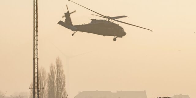 Τουλάχιστον 12 Σαουδάραβες νεκροί από συντριβή στρατιωτικού ελικοπτέρου στην Υεμένη