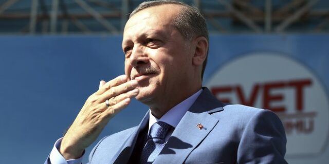 Ο Ερντογάν στις ΗΠΑ με προειδοποιήσεις στις Βρυξέλλες