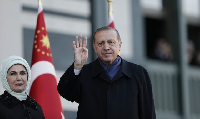 Ο Ερντογάν σε ρόλο ρυθμιστή της κρίσης στον Κόλπο