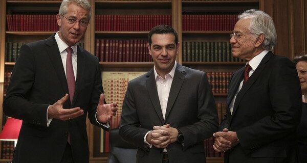Τσίπρας: Είμαστε σίγουροι ότι θα βελτιωθεί η εικόνα των αεροδρομίων