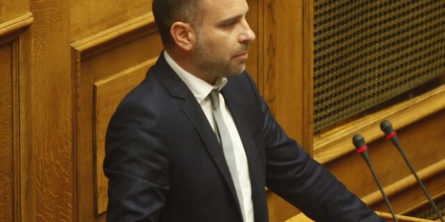 Από το Νιου Χαμσάιρ ο επόμενος
