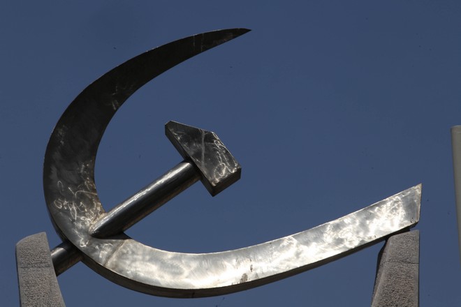 ΚΚΕ: Δε νομιμοποιείται η ΕΕ να μιλά για τη Βενεζουέλα